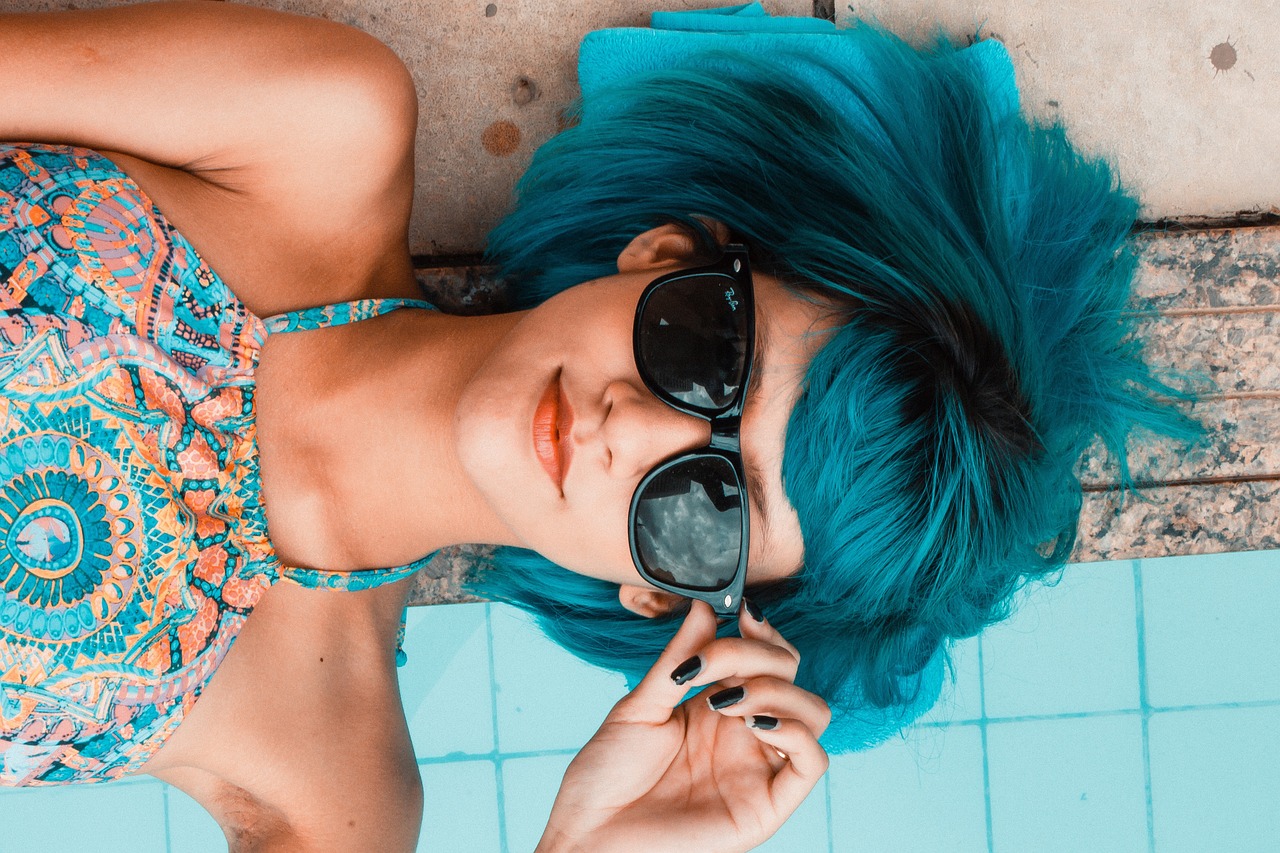 women with ble hair